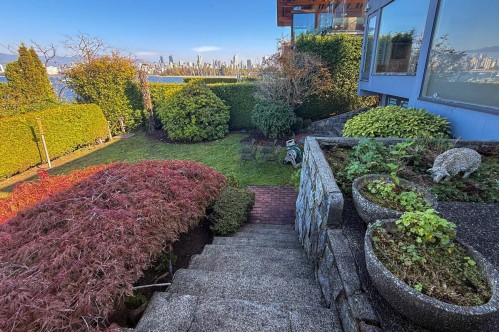 2515 Point Grey Road, Vancouver, BC 