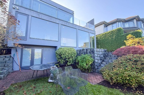 2515 Point Grey Road, Vancouver, BC 