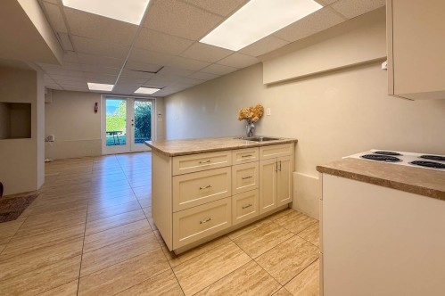 2515 Point Grey Road, Vancouver, BC 