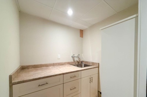 2515 Point Grey Road, Vancouver, BC 