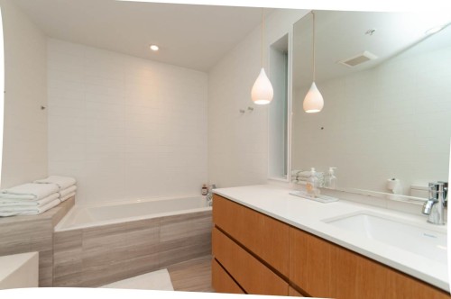 1415 Maple Street, Vancouver, BC 