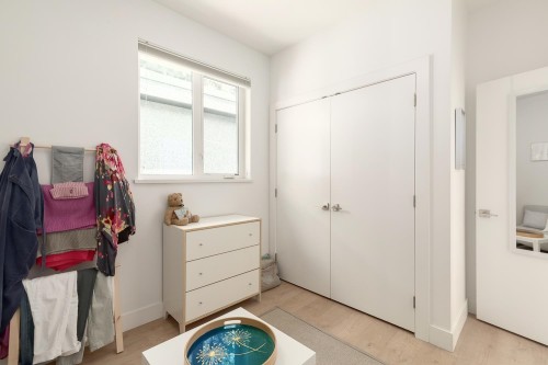 572 16Th Avenue E, Vancouver, BC 