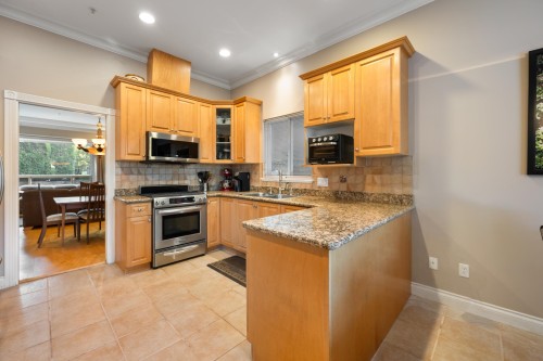 7483 West Boulevard, Vancouver, BC 