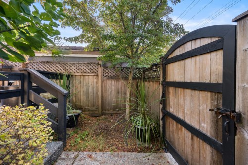 7483 West Boulevard, Vancouver, BC 