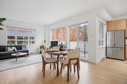 202-260 Ewen Avenue New Westminster, BC V3M 5B3
