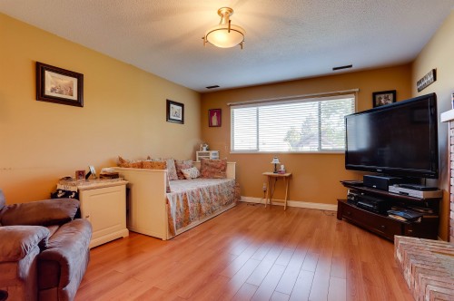 468 Cariboo Crescent, Coquitlam, BC 