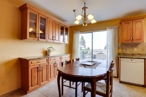 468 Cariboo Crescent, Coquitlam, BC 