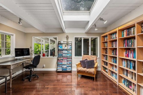 455 Macbeth Crescent, West Vancouver, BC 