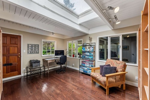 455 Macbeth Crescent, West Vancouver, BC 