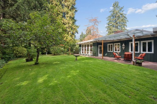 455 Macbeth Crescent, West Vancouver, BC 