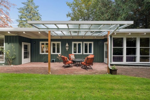 455 Macbeth Crescent, West Vancouver, BC 