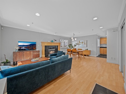 533 8Th Avenue E, Vancouver, BC 