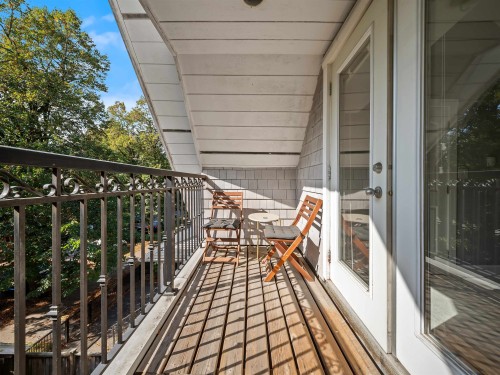 533 8Th Avenue E, Vancouver, BC 