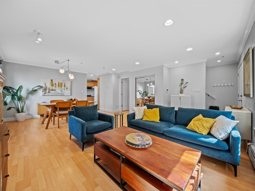 533 8Th Avenue E, Vancouver, BC 