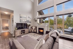 510-580 Raven Woods Drive North Vancouver, BC V7G 2T2