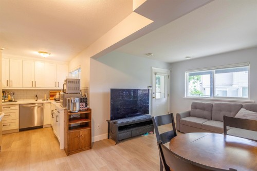 2115 Berkshire Crescent, Coquitlam, BC 