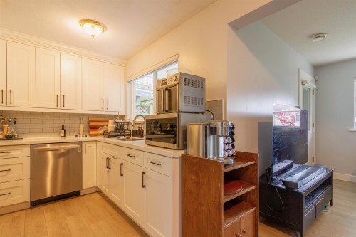 2115 Berkshire Crescent, Coquitlam, BC 