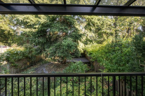 1761 4Th Avenue E, Vancouver, BC 