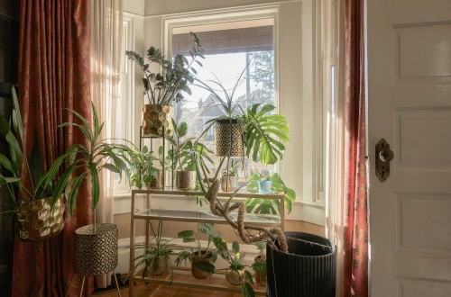 1761 4Th Avenue E, Vancouver, BC 