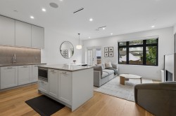 1014 16th Avenue E Vancouver, BC V5T 2W1