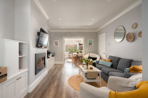 518 11Th Avenue E, Vancouver, BC 