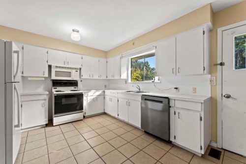 8975 Cook Crescent, Richmond, BC 