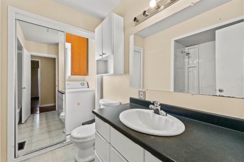 8975 Cook Crescent, Richmond, BC 