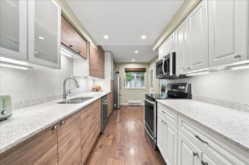 5-1240 Falcon Drive  Coquitlam, BC V3E 2B4
