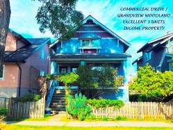 2155 Graveley Street  Vancouver, BC V5L 3B8