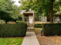TH10-2355 Madison Avenue Burnaby, BC V5C 0B3