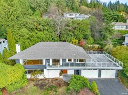 2615 Skilift Place West Vancouver, BC V7S 2T6