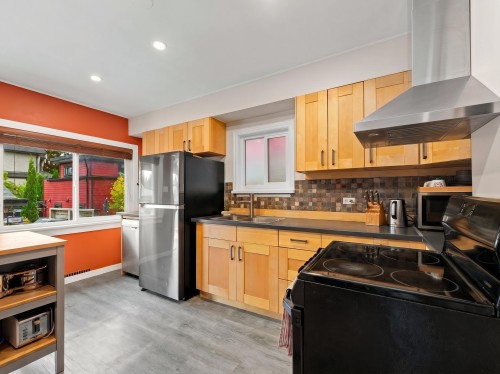320 32Nd Avenue E, Vancouver, BC 