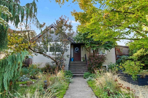 920 Chilliwack Street  New Westminster, BC V3L 4V5
