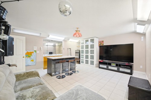 2260 Sicamous Avenue, Coquitlam, BC 
