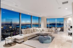 3603-938 Nelson Street  Vancouver, BC V6Z 3A7