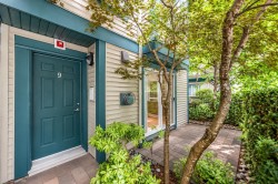 9-288 St. Davids Avenue North Vancouver, BC V7L 4X2