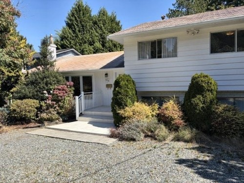 1074 Bayview Drive  Delta, BC V4M 2R7