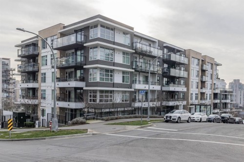 206-1012 Auckland Street , New Westminster, BC V3M 0M3 2
