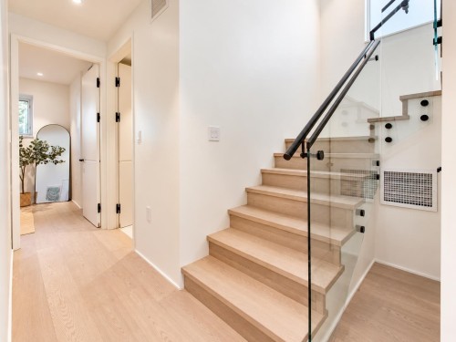 3930 33Rd Avenue W, Vancouver, BC 