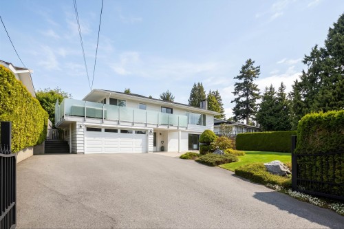 1017 Walalee Drive  Delta, BC V4M 2L9