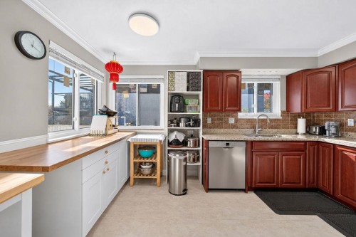 10180 Cornerbrook Crescent, Richmond, BC 