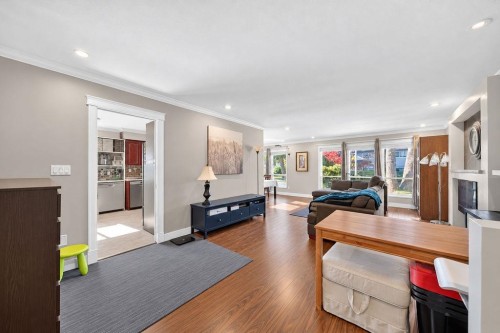 10180 Cornerbrook Crescent, Richmond, BC 