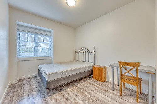 Spence Ave, Coquitlam, BC 