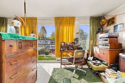 2214 4Th Avenue E, Vancouver, BC 