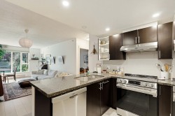 213-2520 Manitoba Street  Vancouver, BC V5Y 3A6