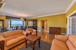 2102-3071 Glen Drive  Coquitlam, BC V3B 7R1
