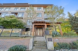 206-262 Salter Street New Westminster, BC V3M 0J6