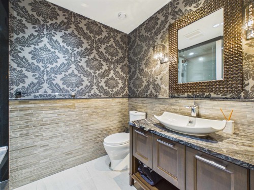3357 35Th Avenue W, Vancouver, BC 
