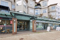 302-131 3rd Street WNorth Vancouver, BC V7M 1E7
