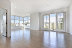 PH7-2528 Collingwood Street  Vancouver, BC V6R 0C1